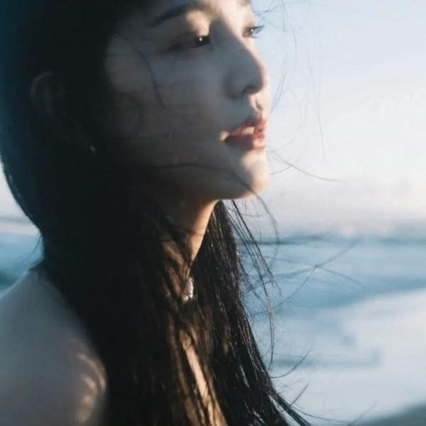 潜逃